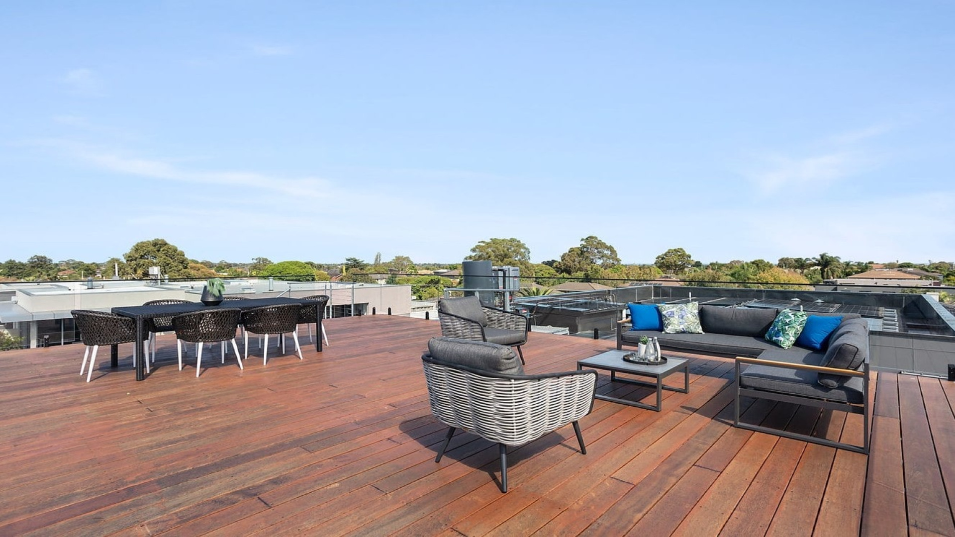 201/179 Booran Road, 3 Bedrooms Bedrooms, 0 ,2 BathroomsBathrooms,Apartment,For Sale,201/179 Booran Road,0,1015