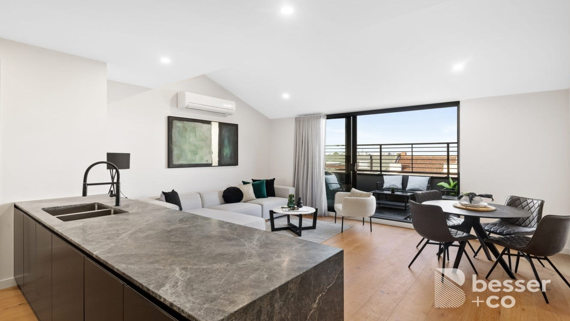 201/777 Glen Huntly Road, 3 Bedrooms Bedrooms, 0 ,2 BathroomsBathrooms,Apartment,For Sale,201/777 Glen Huntly Road,0,1017